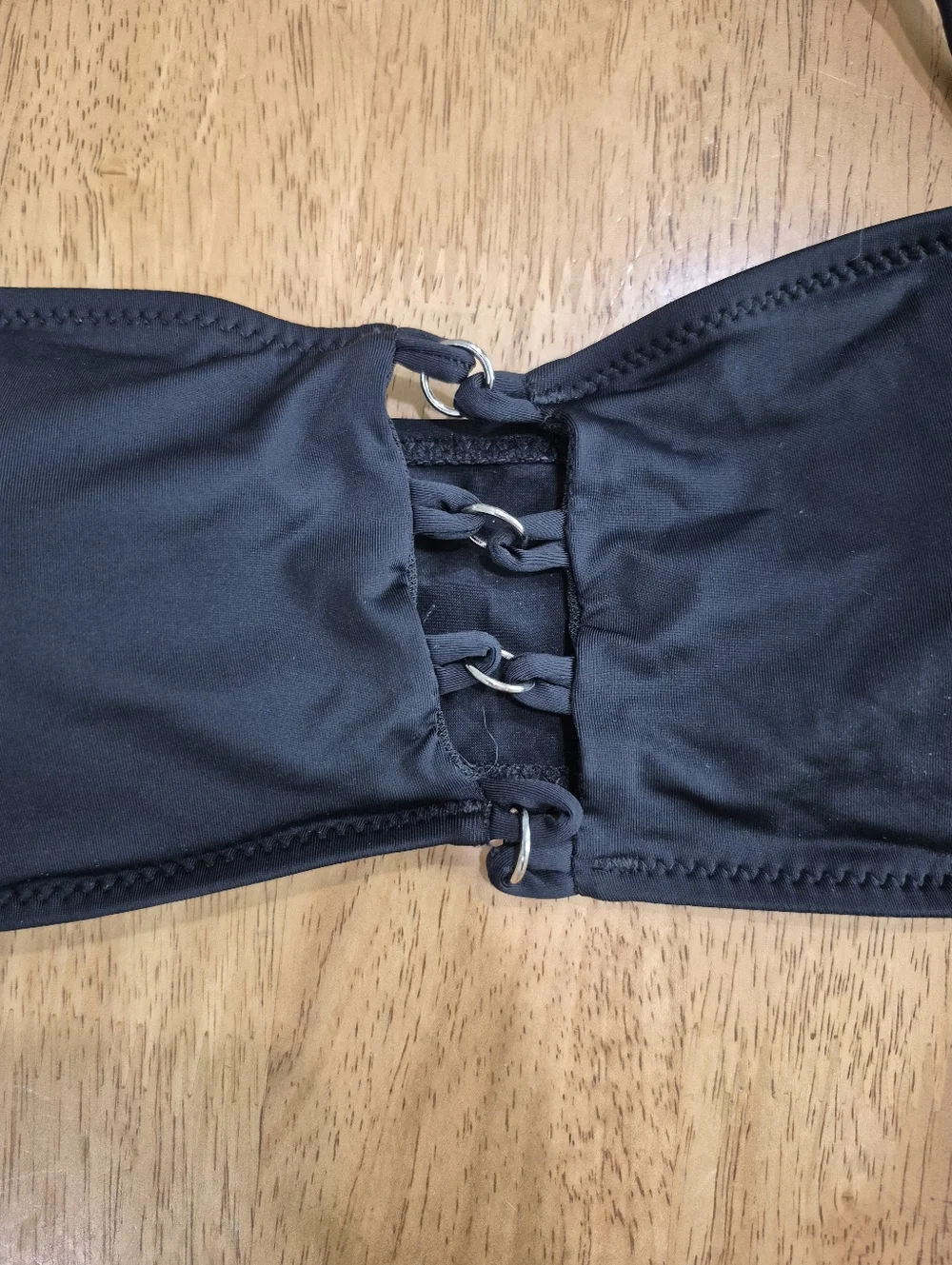 NWOT Sunny Co Ari Black Halter Bikini Top